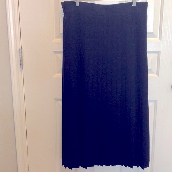 ESCADA Vintage Classic Navy Blue Knife Pleated Wool Gabardine Maxi Skirt - Picture 9 of 10